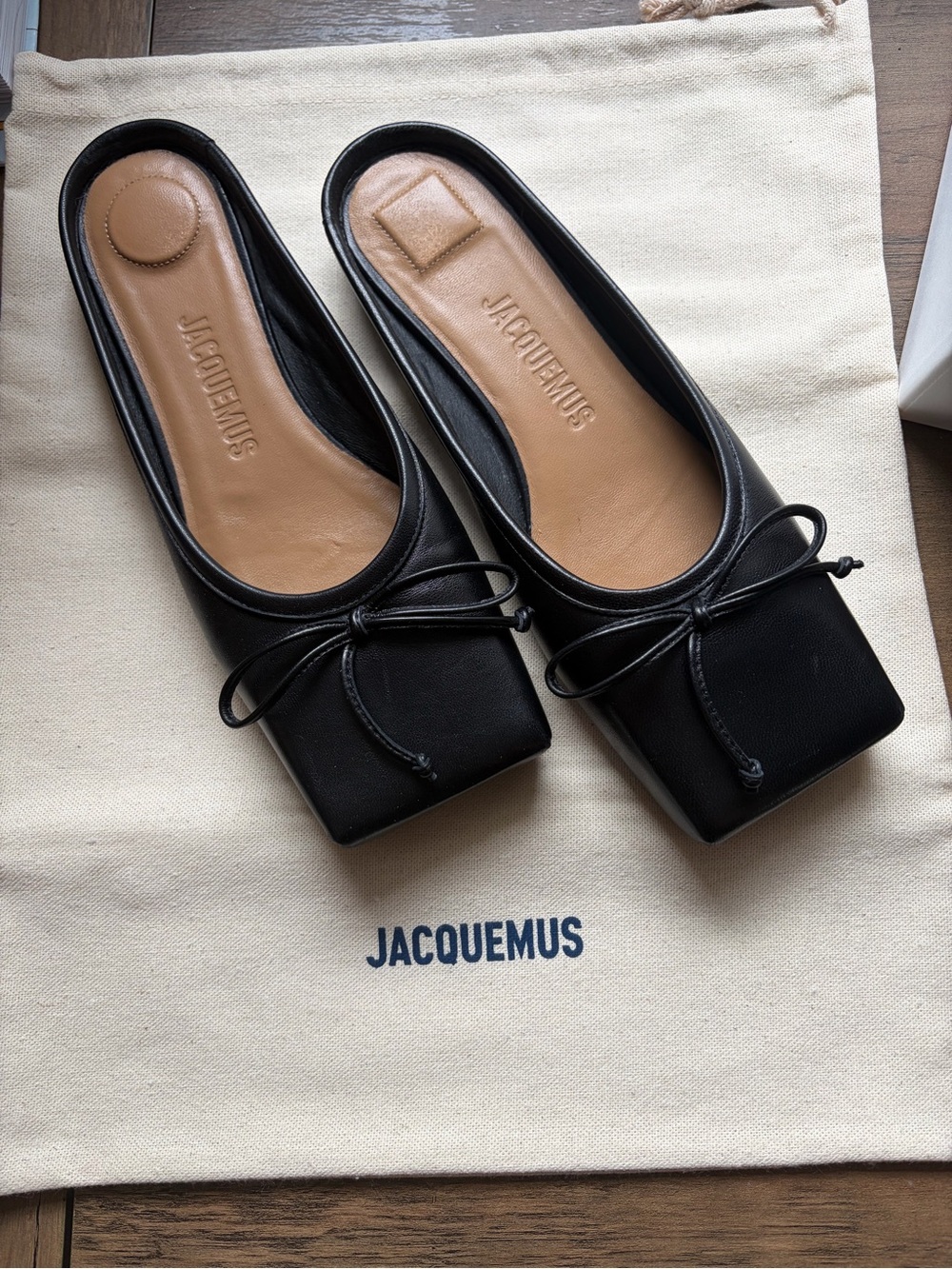 Authentic JACQUEMUS Ballet Flats